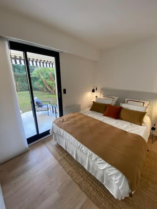Ferienwohnung T2 Avec Terrasse Et Jardin Cannes Exterior foto